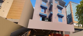 Super Collection O Six Mile Guwahati