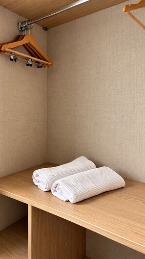 Interior - Venice Beach - Apartment in a complex with a pool (Neuf-Mesnil)