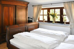 6 chambres, fer et planche à repasser, Wi-Fi gratuit