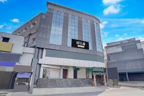 Exterior - Hotel O Magunta Layout Nellore (Nellore)