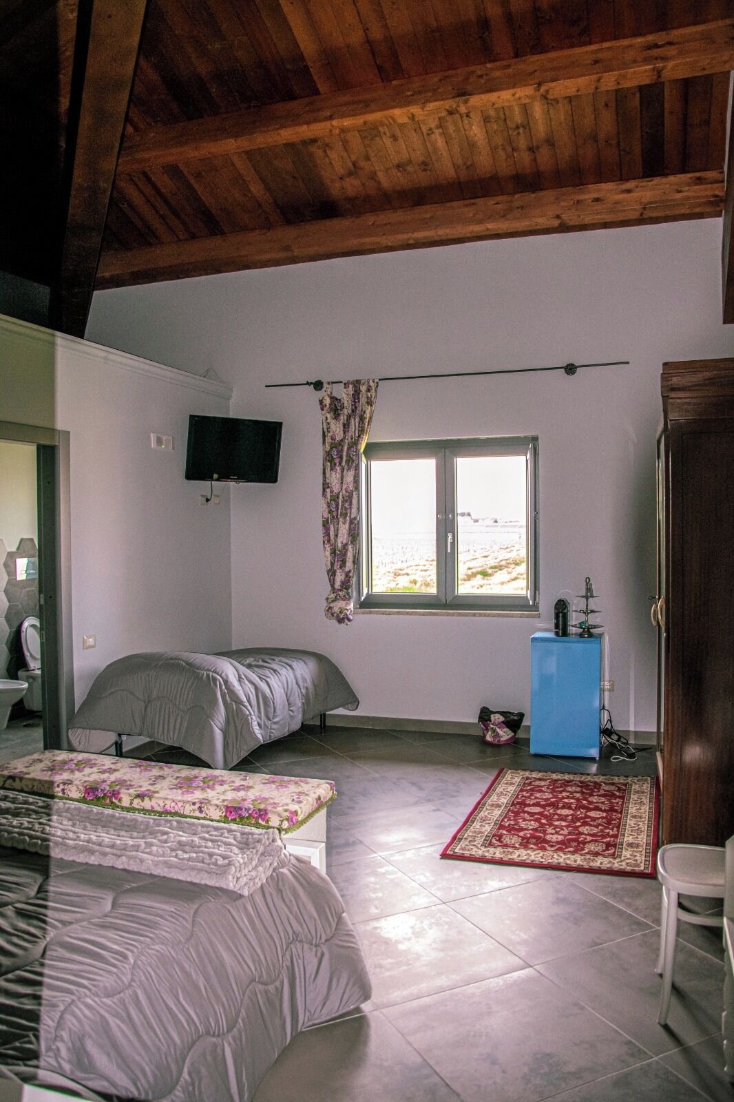 Deluxe Triple Room, Vineyard View