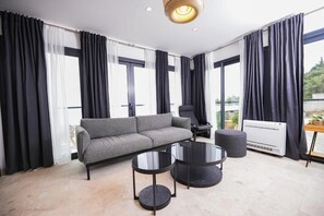 Villa, vista mare | Area soggiorno