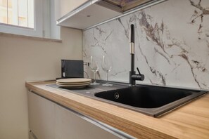 Interior - Hostmate - Milano - Benvenuto Cellini (Milan)