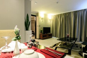 Dining - Red Mango Hotel and Apartments (Sekondi-Takoradi)