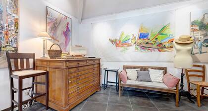 L'Atelier - Type Loft - Porspoder Ă 100 m des plages - chambre et grande piĂšce de vie