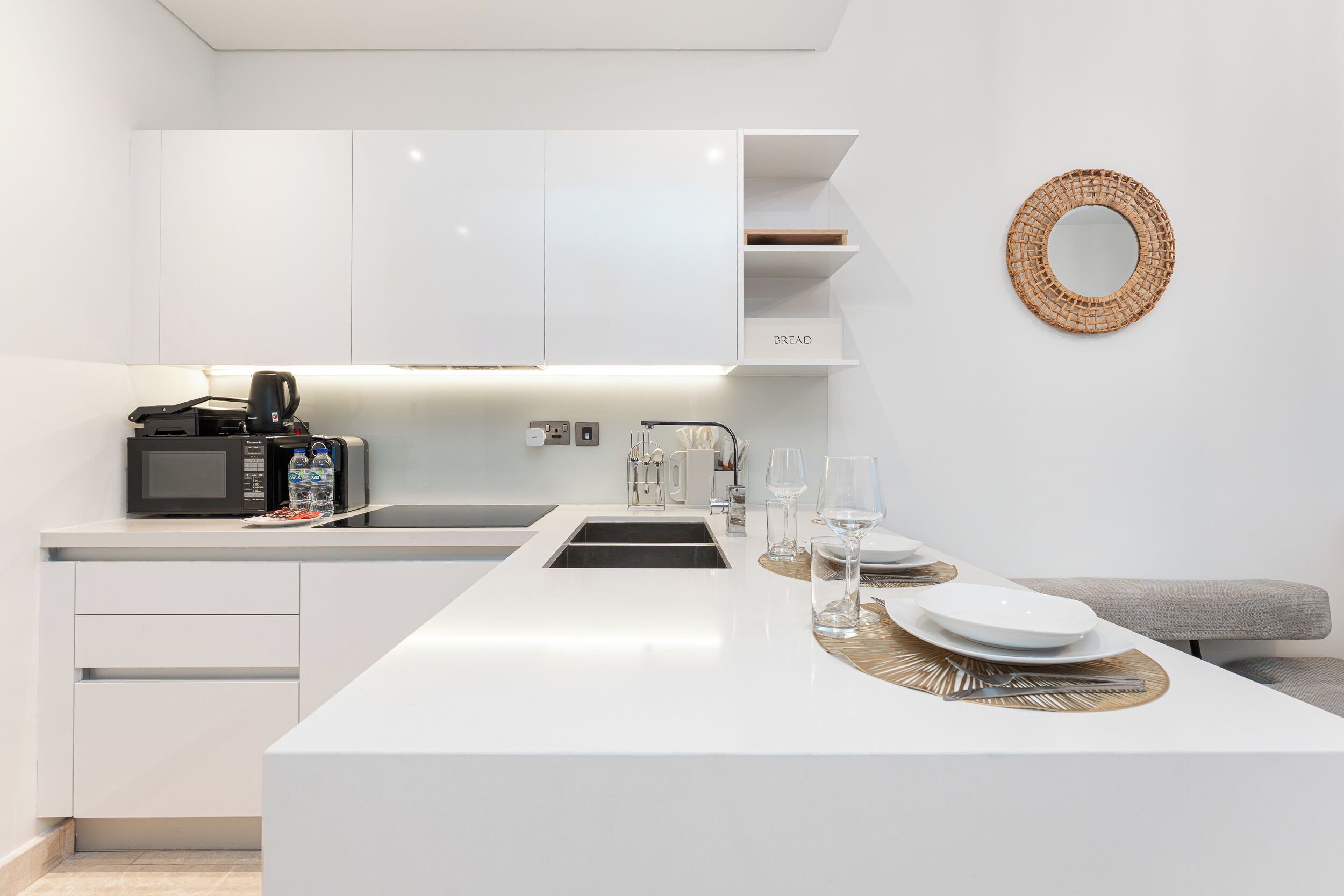 Exclusive Studio, Non Smoking, Sea View | Private kitchen
