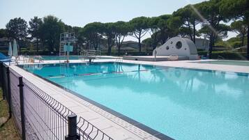 Villa, 2 Bedrooms, Patio, Garden View | Pool | Outdoor pool