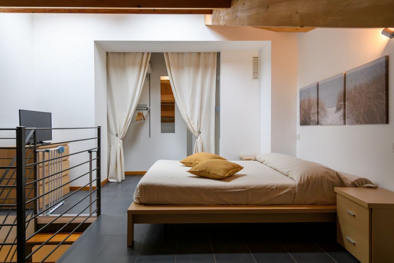 2 chambres, fer et planche à repasser