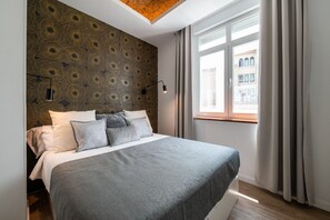 Iron/ironing board, travel cot, WiFi, bed sheets - 503 - A33 Signature | Penthouse | Terr | 2BR | 6G (Madrid)