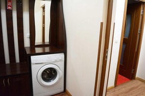 Appartement Familial, balcon, vue ville | Intérieur