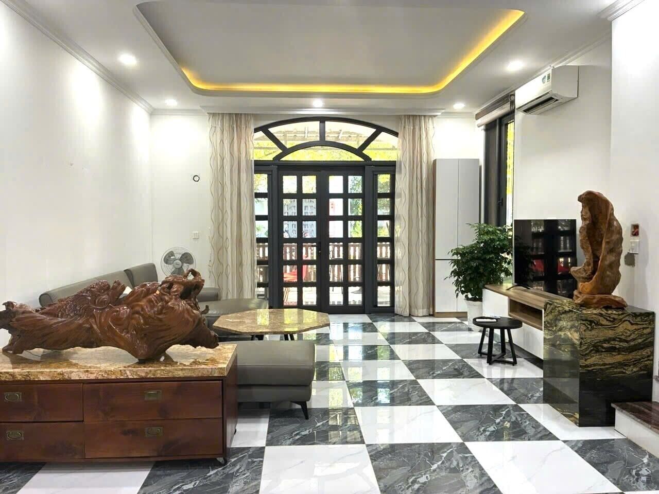 別墅, 庭園景 | 大堂