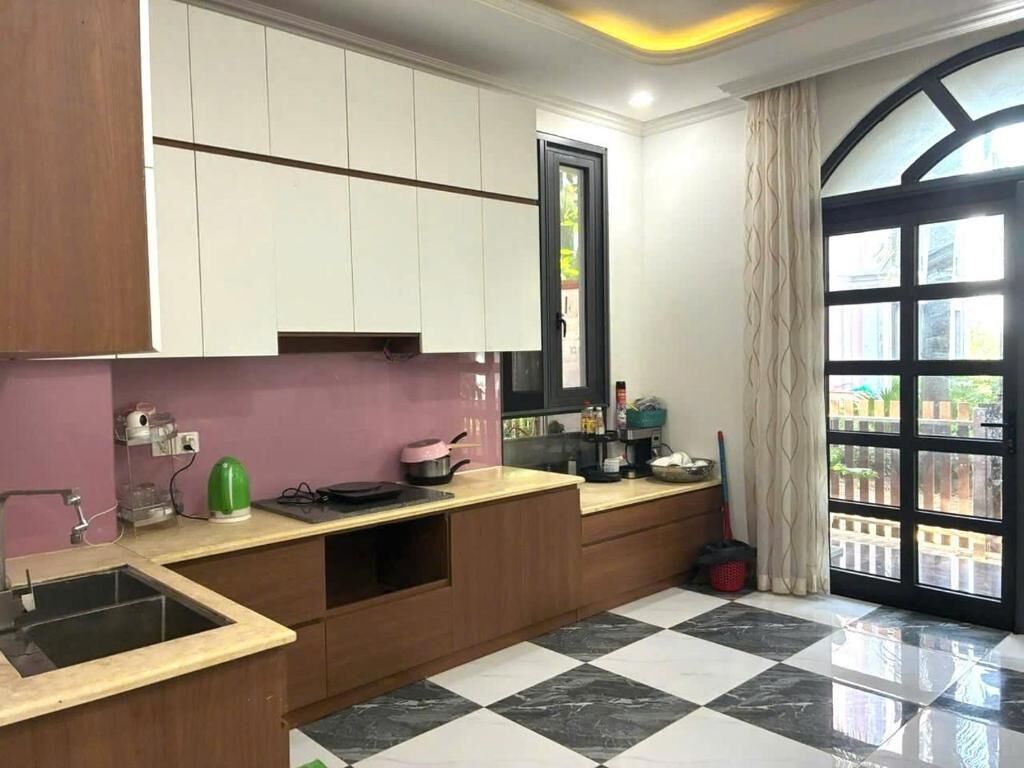 Villa, Courtyard View | Private kitchen