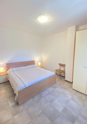 Room - Bright and spacious vacation home (Lignano Sabbiadoro)