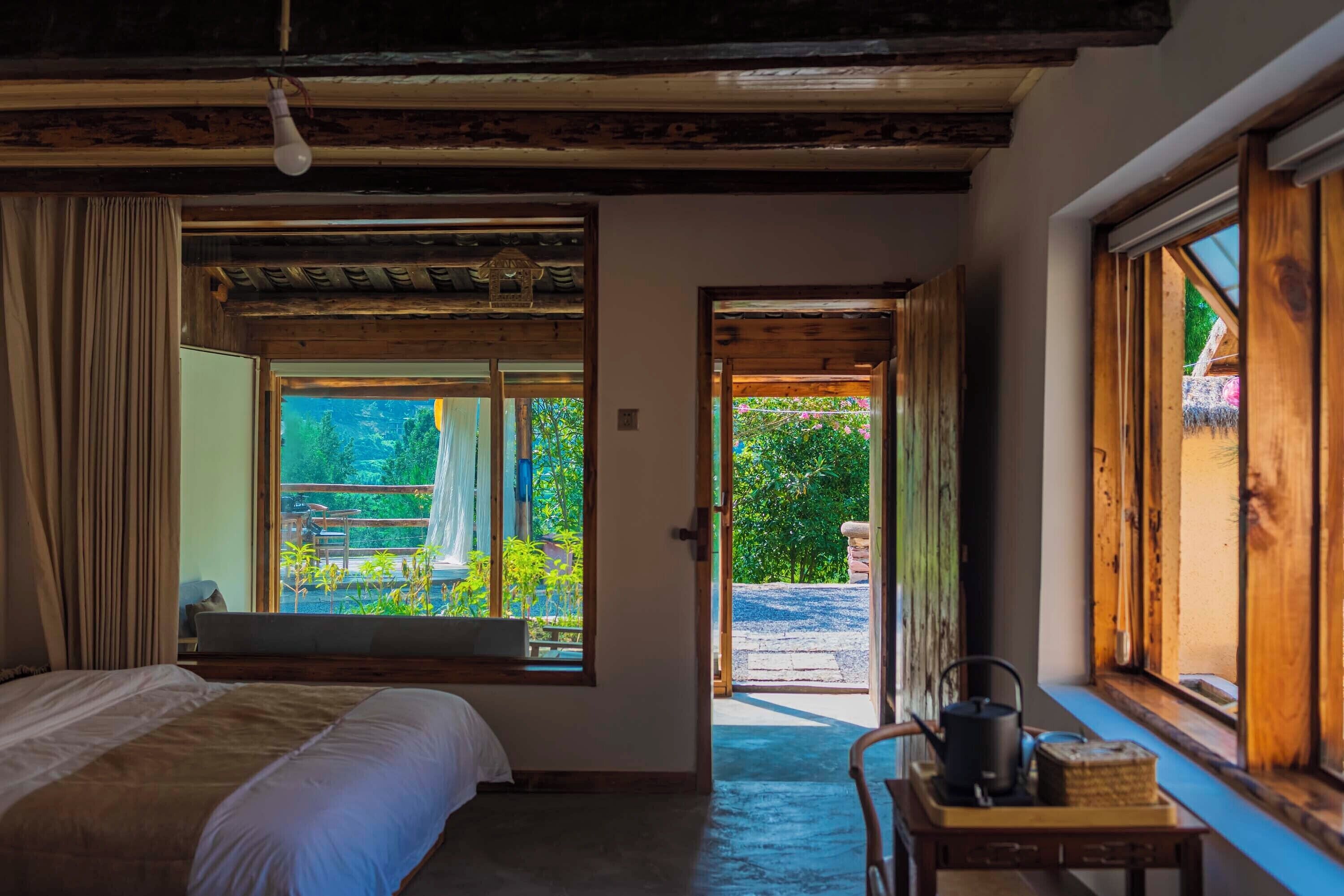 Romantic Twin Room, Mountain View