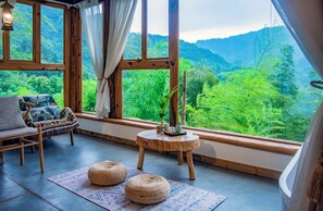 Kamar Twin Mewah, pemandangan gunung