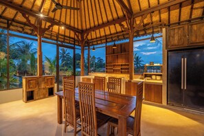 Family Villa, 2 Bedrooms, Private Pool | Dining - Suasana Harmoni Private Villa (Ubud)