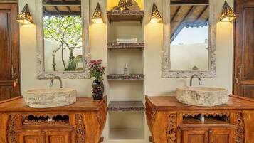 Family Villa, 2 Bedrooms, Private Pool | Bathroom