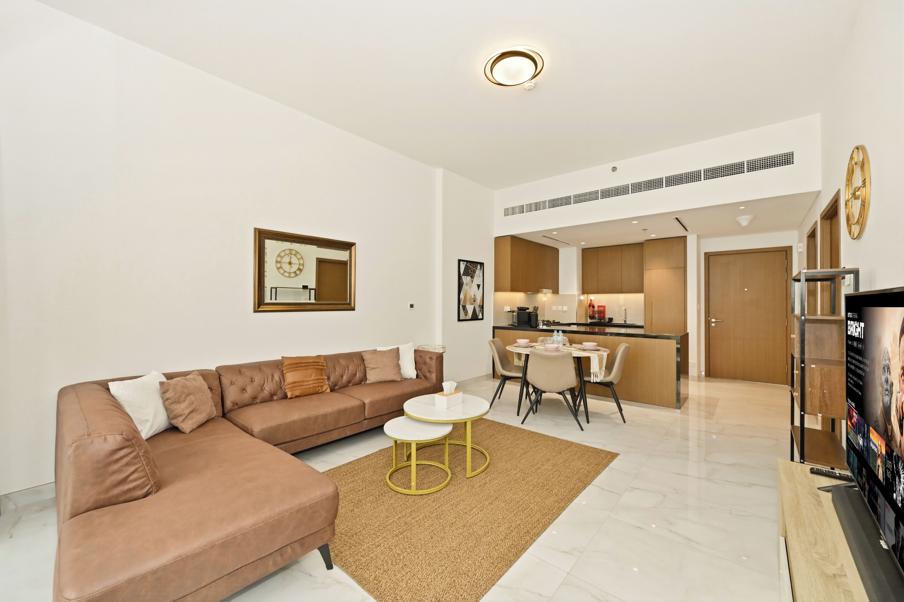 Apartment, Balcony | Living area