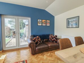 Living area - Trillo Lodge (Colwyn Bay)