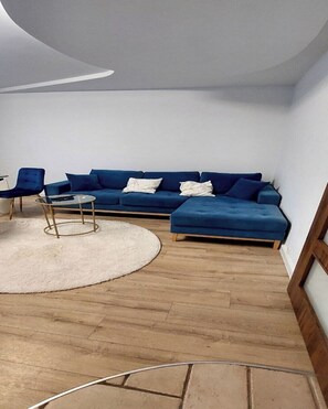 Living area - Lumina cozy 3-room Apart in the center (Warsaw)