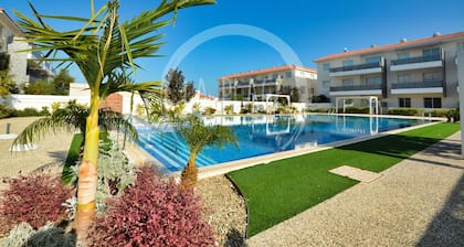 Cosy 2Br Family Apartment - Mythical Sands Resort