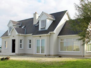 Exterior - Welcome to the Wild Atlantic way (Carrigart)