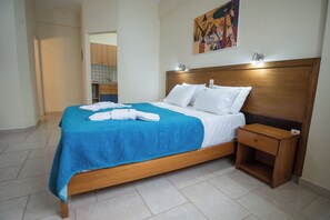 Room - Cliff Bay (Palairos)