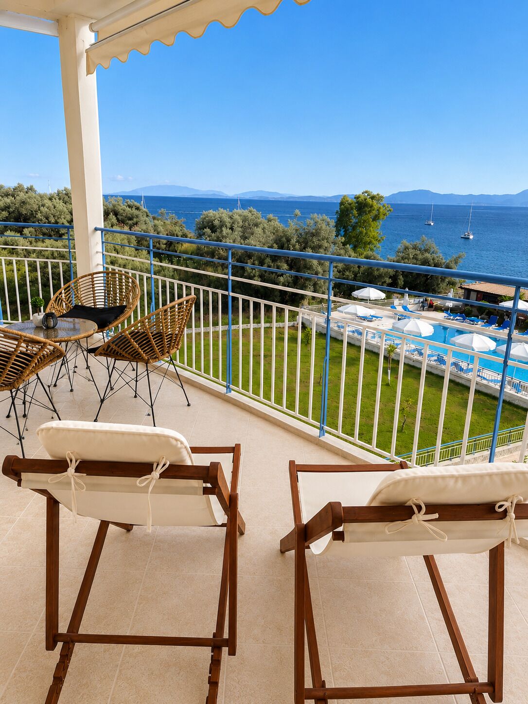 Two Bedroom Apartment Sea View | Terrace/patio