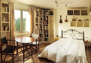 4 habitaciones, tabla de planchar con plancha y wifi gratis 