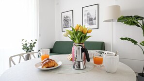 Interior - Italianway Comfort - Pasolini 8/G A (Milan)