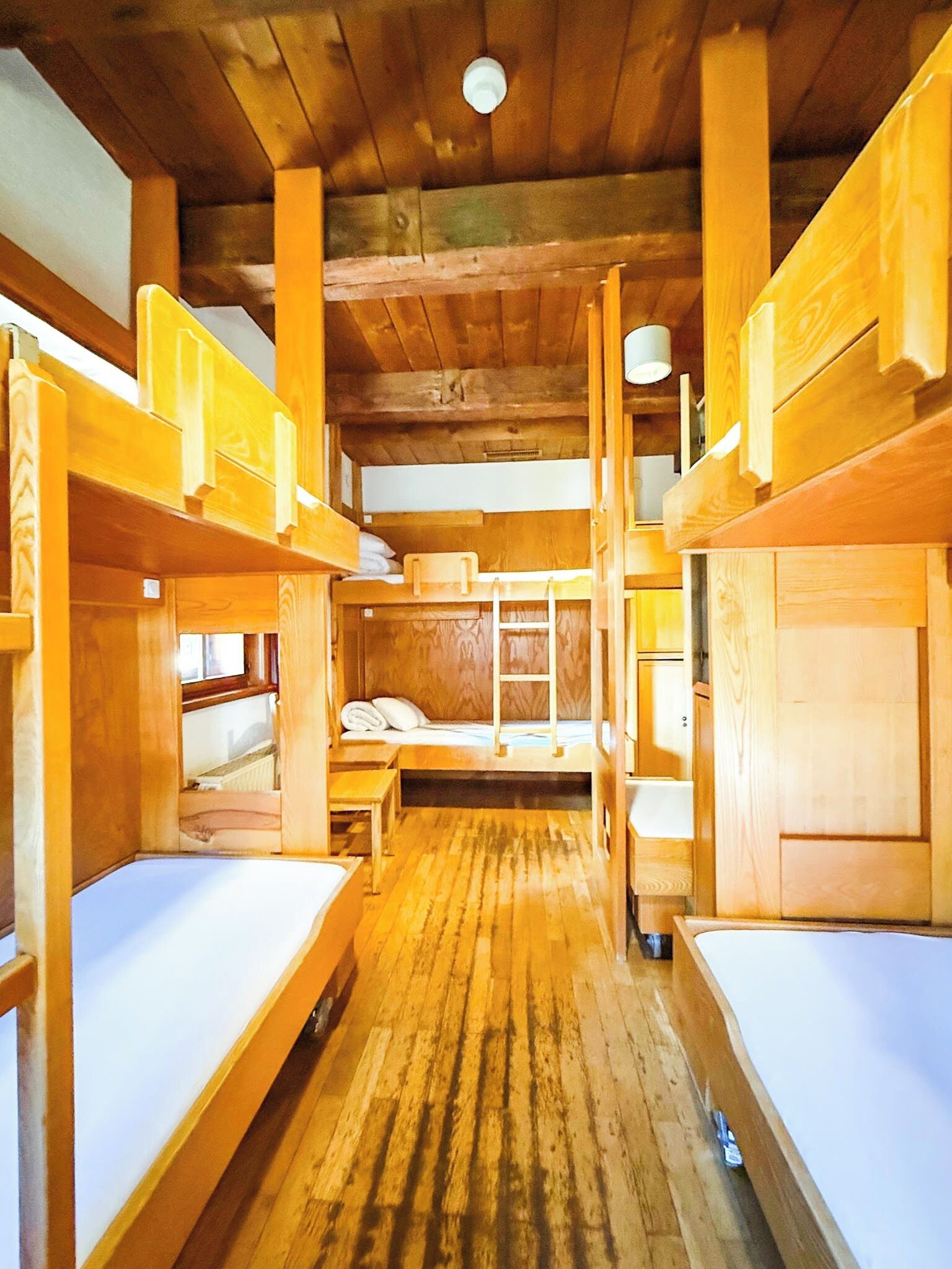 Basic-fællessovesal