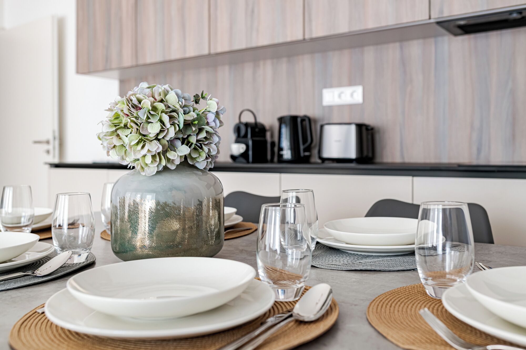 Apartment, Non Smoking, Balcony | Dining