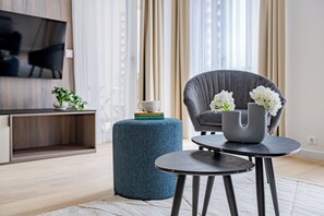 Apartment, Non Smoking | Living area