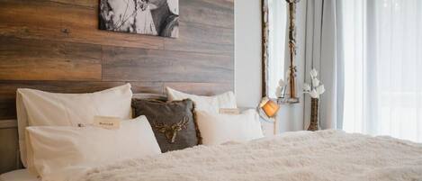 Comfort Double Room, Balcony, Garden View | In-room safe, laptop workspace, blackout curtains, soundproofing