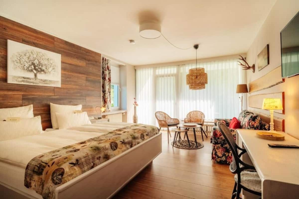 Chambre Double Supérieure, balcon, vue jardin