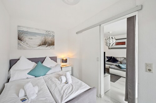 Ramoni Apartments - Lichtblick