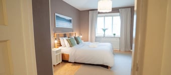 Large City-Centre Apartment | Sleeps 4