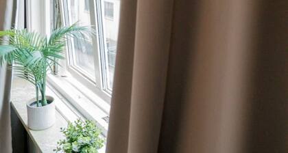Large City-Centre Apartment | Sleeps 4