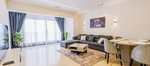 TV - Luxury 2BR • Porto New Cairo • Pool & 3 Baths (New Cairo 1)