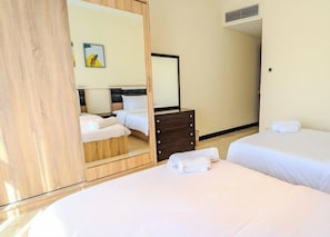 Iron/ironing board, WiFi, bed sheets - Luxury 2BR • Porto New Cairo • Pool & 3 Baths (New Cairo 1)