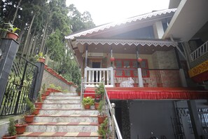 Exterior - Latitudee Boutique Rooms (Tukdah)