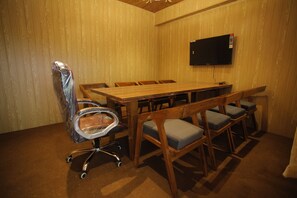 Dining - Latitudee Boutique Rooms (Darjeeling)