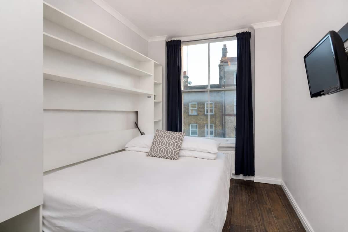 Quarto casal standard, 1 cama de casal, para não fumantes, vista para a cidade