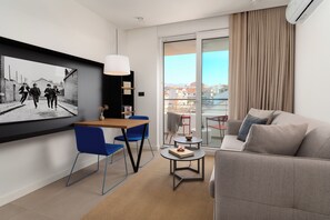 Living area - Studio Apartment with balcony (Split)