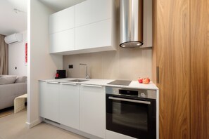 Private kitchen - Studio Apartment with balcony (Split)