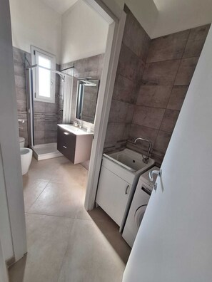 Comfort Apartment, Balcony | Bathroom - Il Lentisco (Lecce)