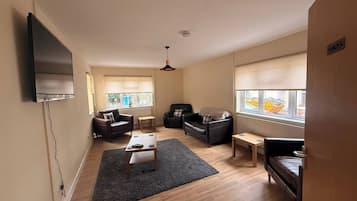 Maison, 5 chambres | Salle de séjour