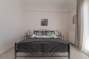 Iron/ironing board, WiFi, bed sheets - MelMare Azuro Apartment by RentalsPro (Nea Moudania)