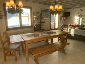 Dining - Chalet le Cairn CRN CENTER & TELECABINE 10 Pers. (Châtel)