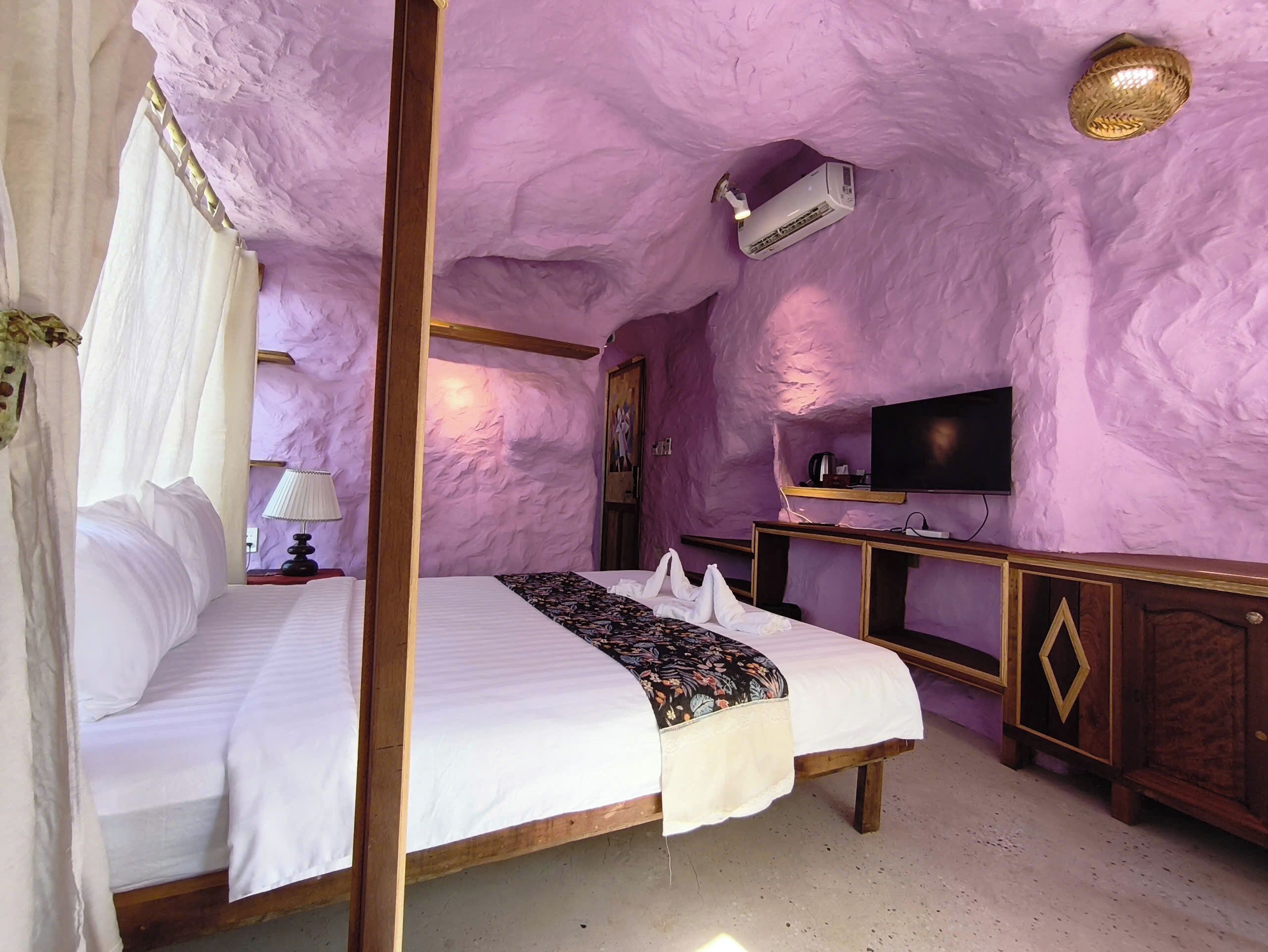 Standard Double Room, No Windows | Langsir/tirai gelap terus, kalis bunyi, seterika/papan seterika 